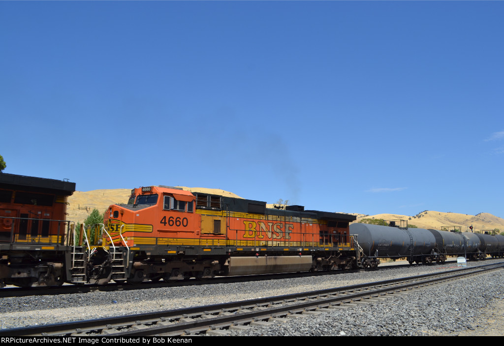 BNSF 4660